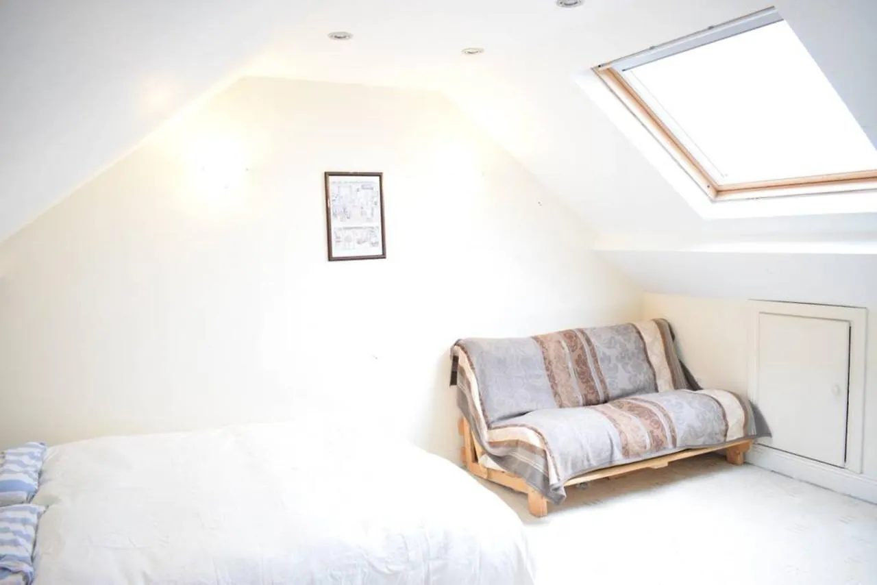 5 Bedroom House In Drumcondra Sleeps 10 Dublin Irsko
