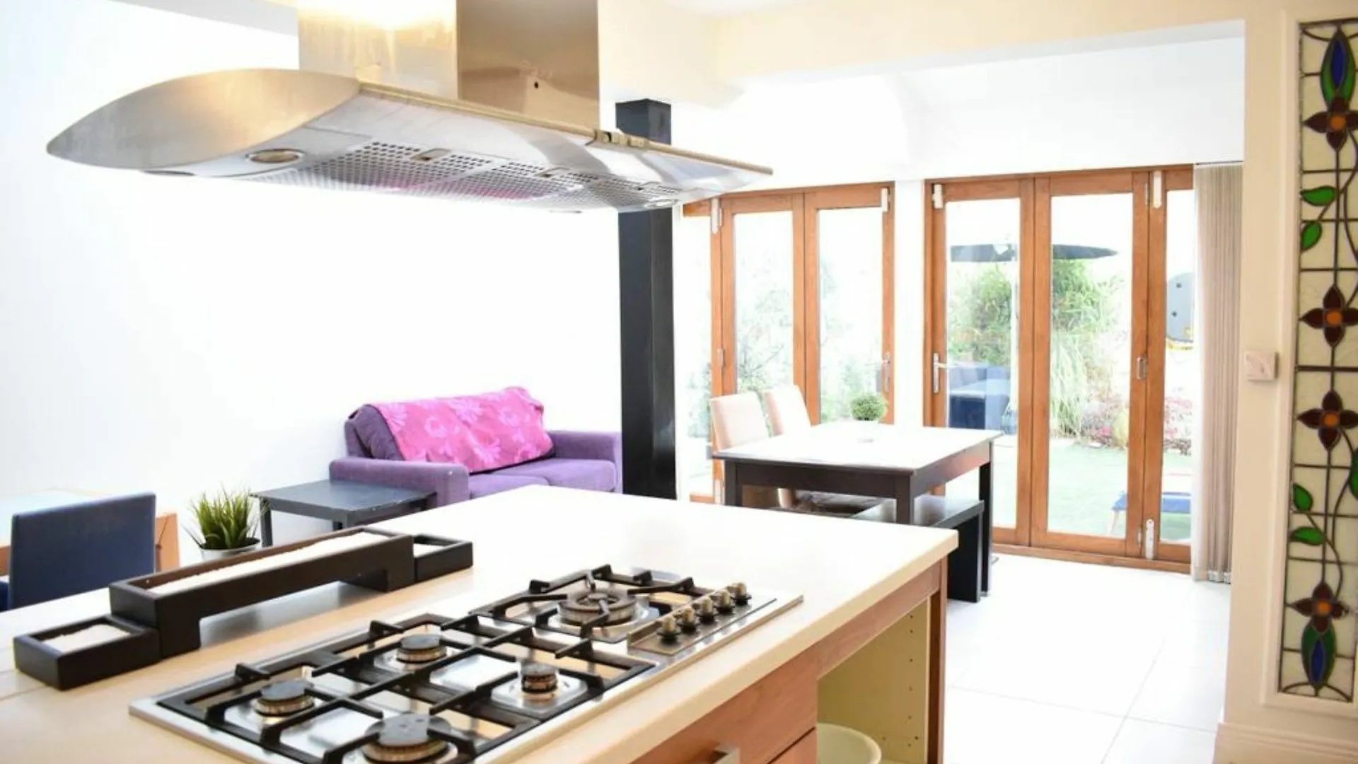 5 Bedroom House In Drumcondra Sleeps 10 Dublin