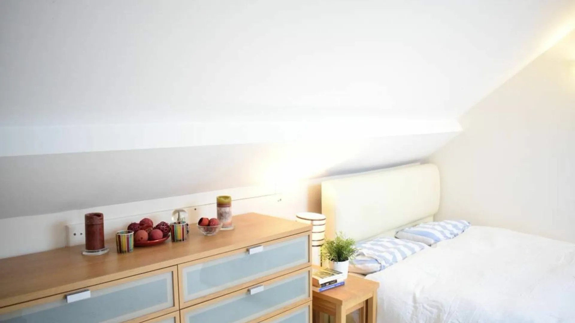 Apartamento 5 Bedroom House In Drumcondra Sleeps 10 Dublín